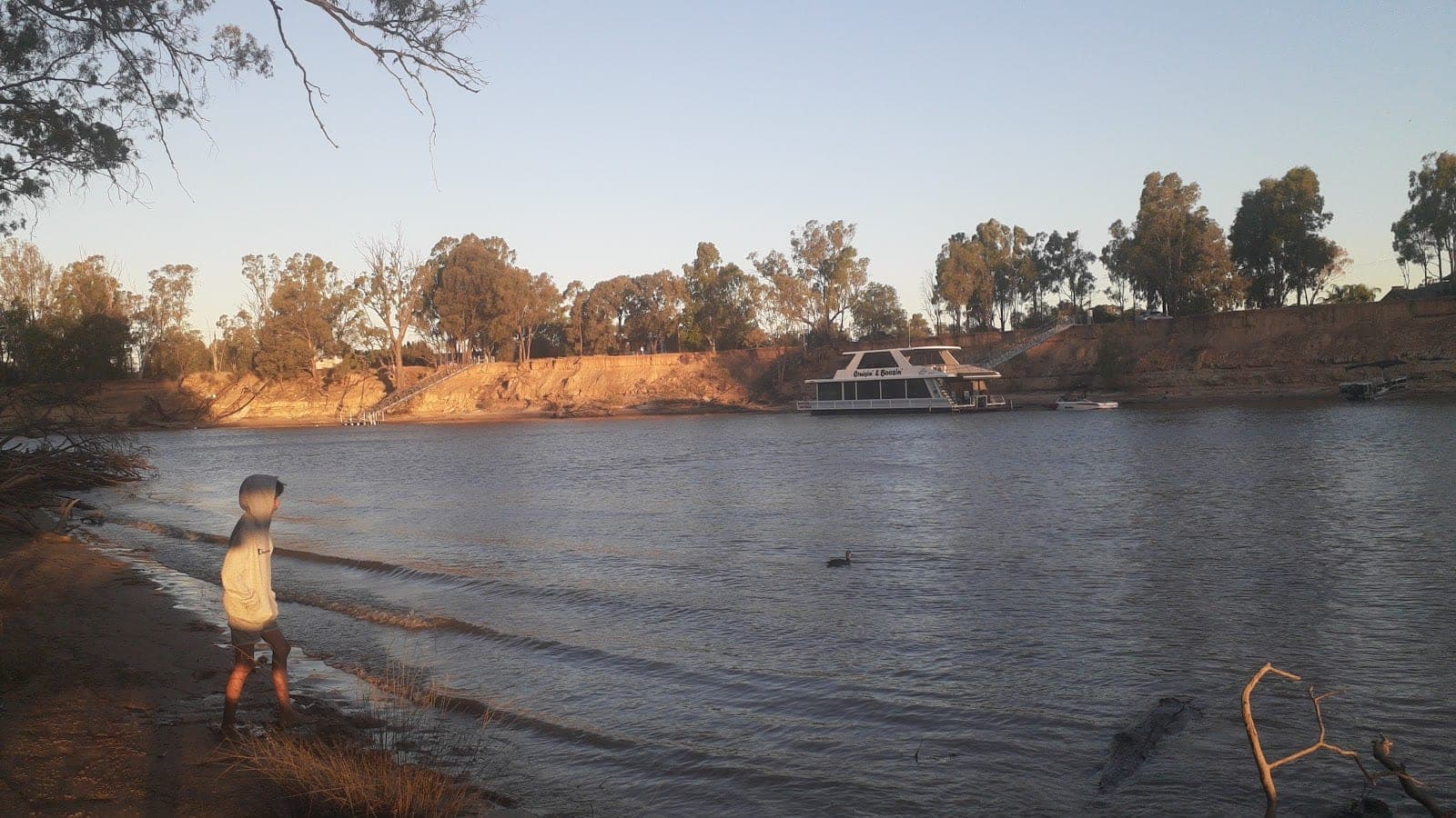 Moama